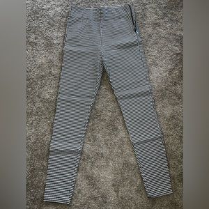 Checkered dress pants with side zipper